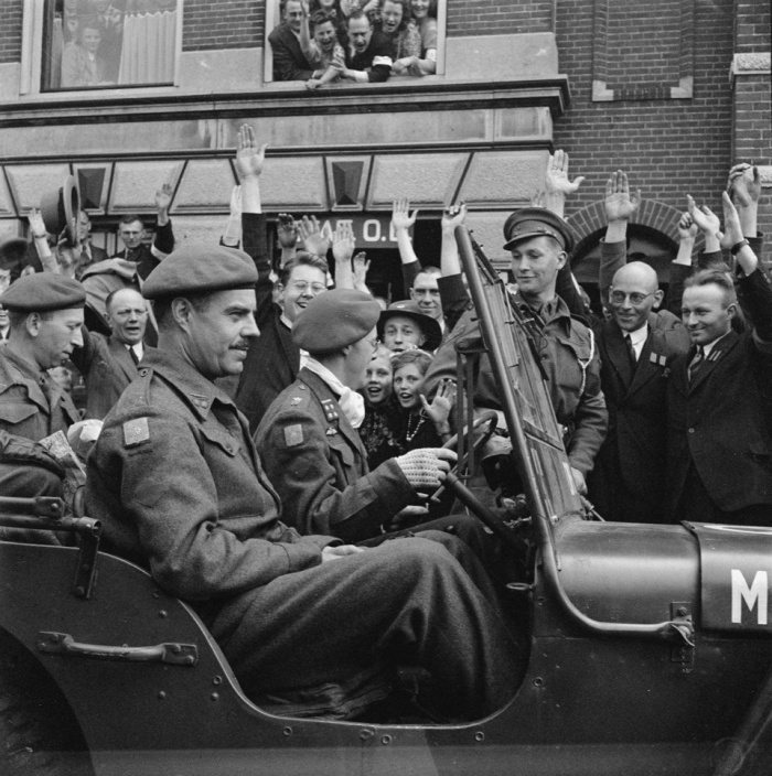 #16 A Dutch Prince, His American Jeep, and Two Female Passengers